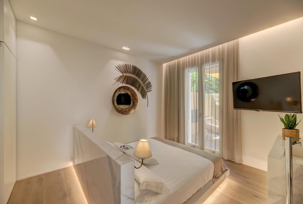 Le Palmette Suites กาญารี ภายนอก รูปภาพ